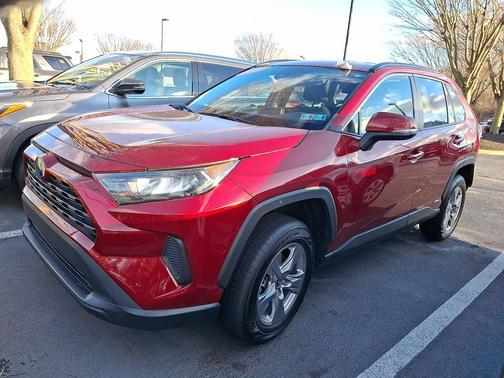 2022 Toyota RAV4 Hybrid LE