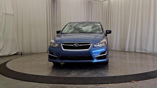 2016 Subaru Impreza 2.0i