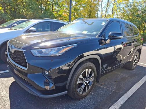2020 Toyota Highlander Hybrid XLE