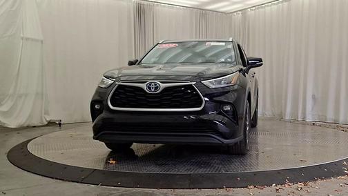 2020 Toyota Highlander Hybrid XLE