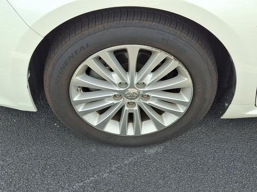 2014 Toyota Avalon Hybrid Limited