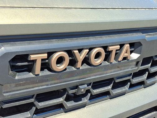 Bronze Oxide 2026 Toyota Tacoma Hybrid Trailhunter