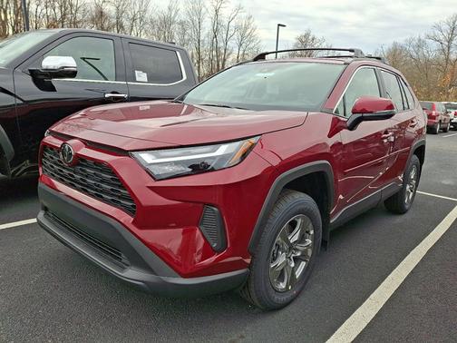 2025 Toyota RAV4 Hybrid XLE