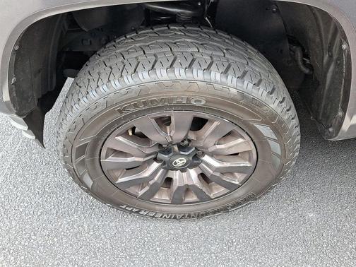 2022 Toyota Tacoma Limited