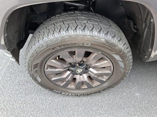 2022 Toyota Tacoma Limited