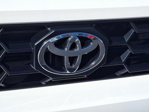 2025 Toyota 4Runner TRD Off Road