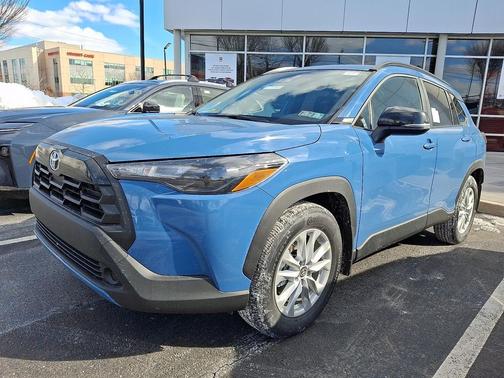 2026 Toyota Corolla Cross LE