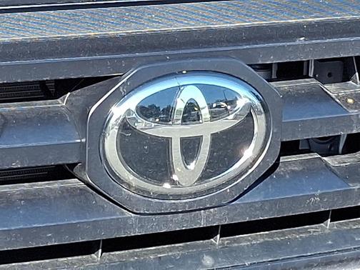 Celestial Silver Metallic 2023 Toyota Tacoma SR