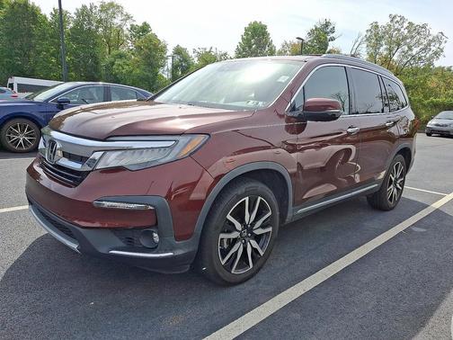 2019 Honda Pilot Touring 8-Passenger