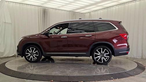 2019 Honda Pilot Touring 8-Passenger