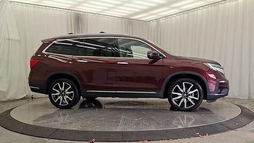 2019 Honda Pilot Touring 8-Passenger