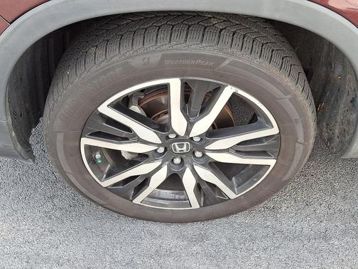 2019 Honda Pilot Touring 8-Passenger