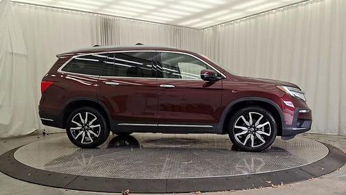 2019 Honda Pilot Touring 8-Passenger