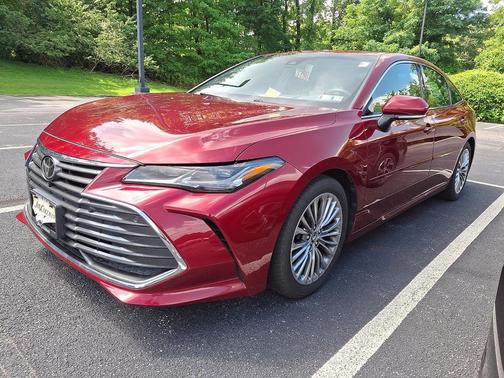 Ruby Flare Pearl 2019 Toyota Avalon Limited