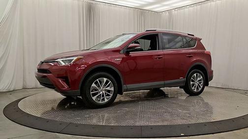 2018 Toyota RAV4 Hybrid LE