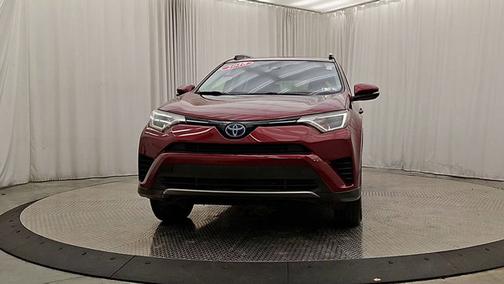 2018 Toyota RAV4 Hybrid LE