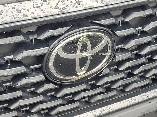 Celestite 2025 Toyota Corolla Cross L