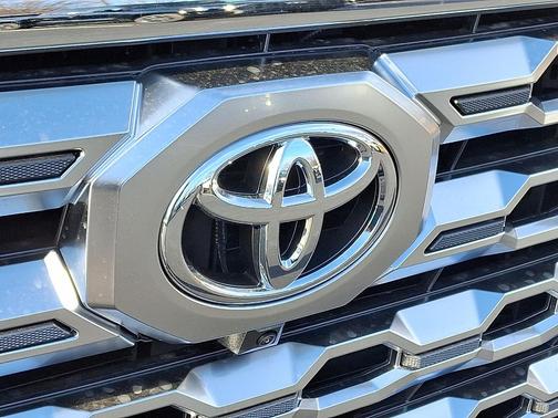 2026 Toyota Tundra Hybrid 1794 Edition