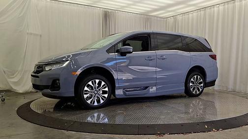 Sonic Gray Pearl - GA 2025 Honda Odyssey Elite
