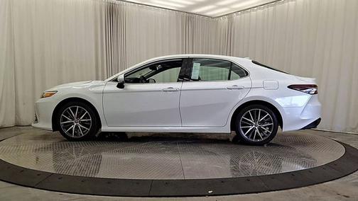 2023 Toyota Camry XLE