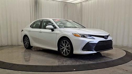 2023 Toyota Camry XLE
