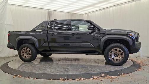 2025 Toyota Tacoma Hybrid Trailhunter