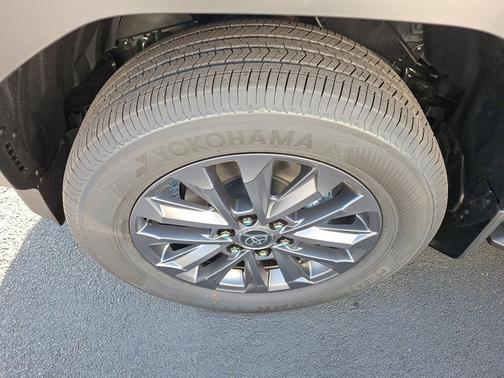 2026 Toyota Land Cruiser Base