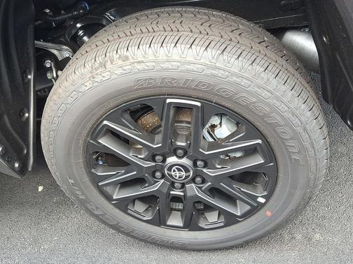 Magnetic Gray Metallic 2026 Toyota Tundra Hybrid Limited