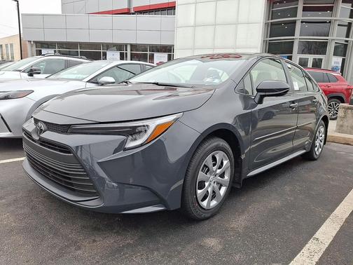 2026 Toyota Corolla Hybrid LE