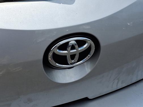 2022 Toyota Corolla Hatchback SE