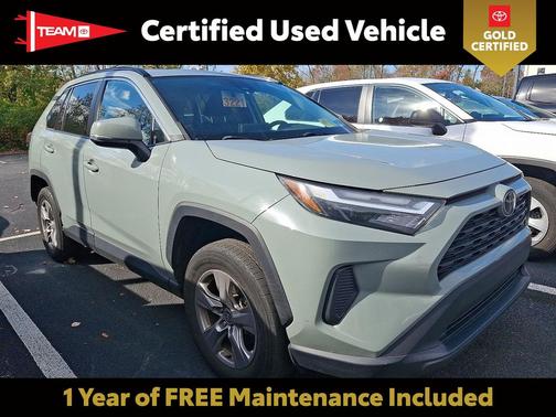 2022 Toyota RAV4 XLE