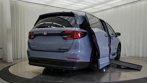 2024 Honda Odyssey Sport