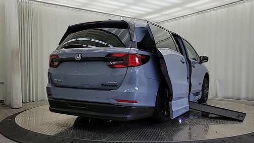 2024 Honda Odyssey Sport