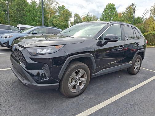 2022 Toyota RAV4 Hybrid LE