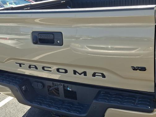 2020 Toyota Tacoma TRD Sport