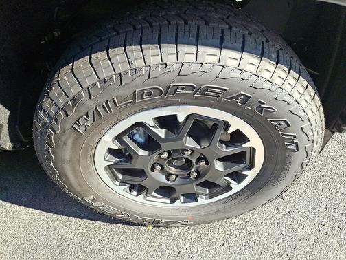 2025 Toyota 4Runner TRD Off Road Premium