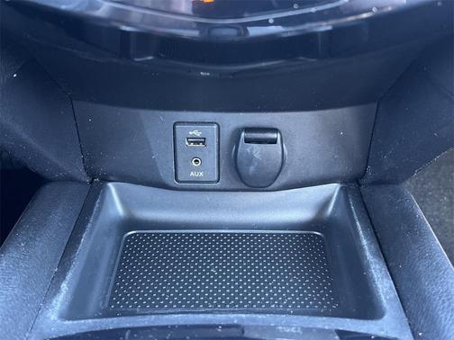 2014 Nissan Rogue SV