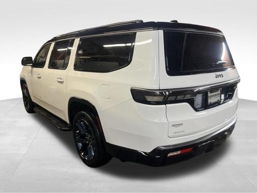 Bright White Clearcoat 2026 Jeep Grand Wagoneer L