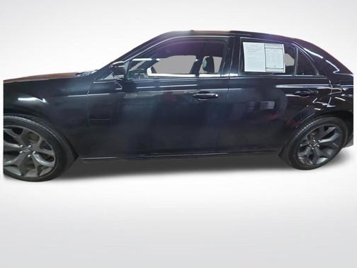 Gloss Black 2021 Chrysler 300 S