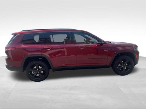 Velvet Red Pearlcoat 2026 Jeep Grand Cherokee L Limited