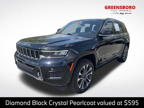 Diamond Black 2023 Jeep Grand Cherokee Overland