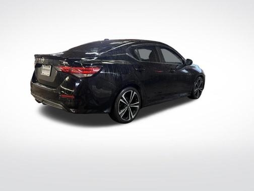 Black 2020 Nissan Sentra SR