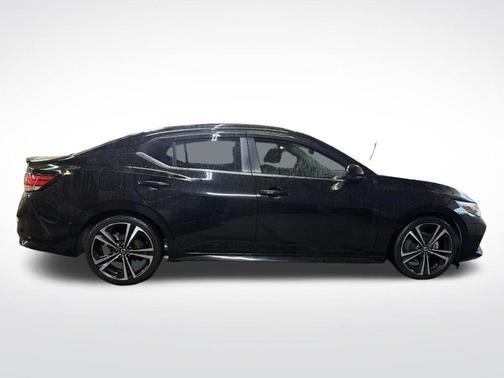Black 2020 Nissan Sentra SR