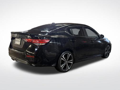 Black 2020 Nissan Sentra SR