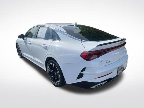 Glacial White Pearl 2023 Kia K5 GT-Line