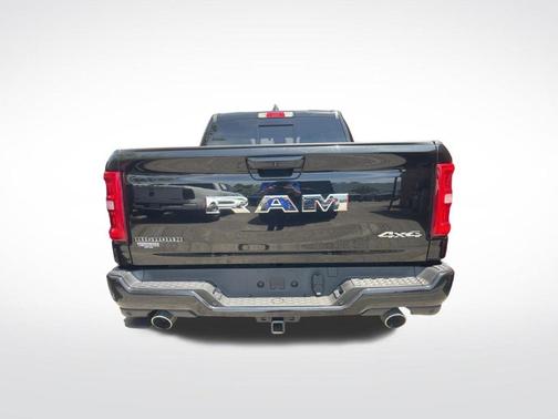 Diamond Black 2025 RAM 1500 Big Horn/Lone Star