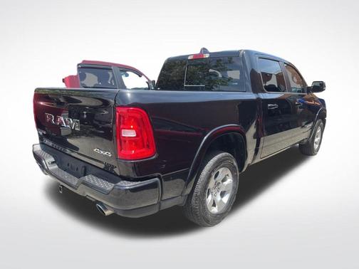 Diamond Black 2025 RAM 1500 Big Horn/Lone Star