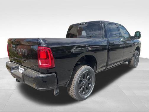 Diamond Black 2026 RAM 2500 Laramie