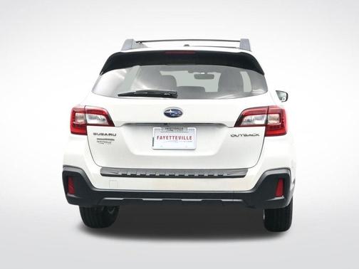 2019 Subaru Outback 2.5i