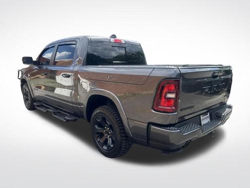 Granite Crystal Clearcoat Metallic 2026 RAM 1500 Big Horn/Lone Star